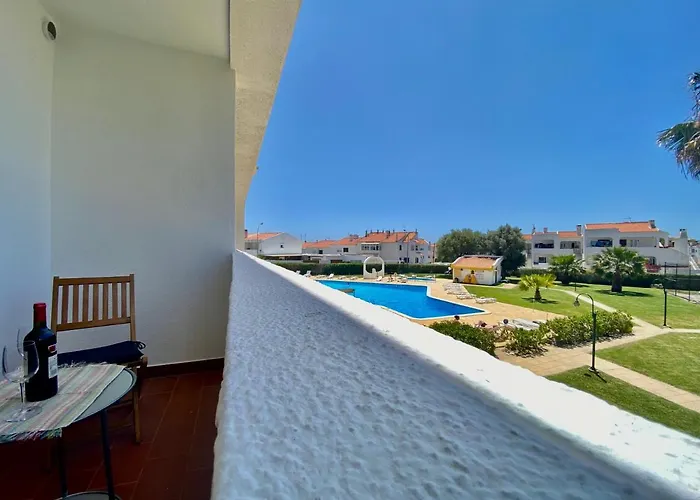 **Fresh And Cosy Appt With Pool, Fiber, Sporttv**